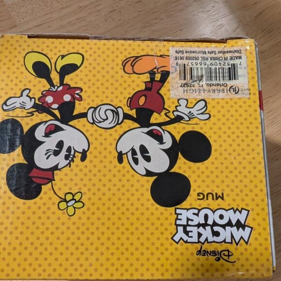 MICKEY & MINNIE MOUSE BEIGE COFFEE CUP MUG Jerry Leigh NIB - Picture 8 of 9